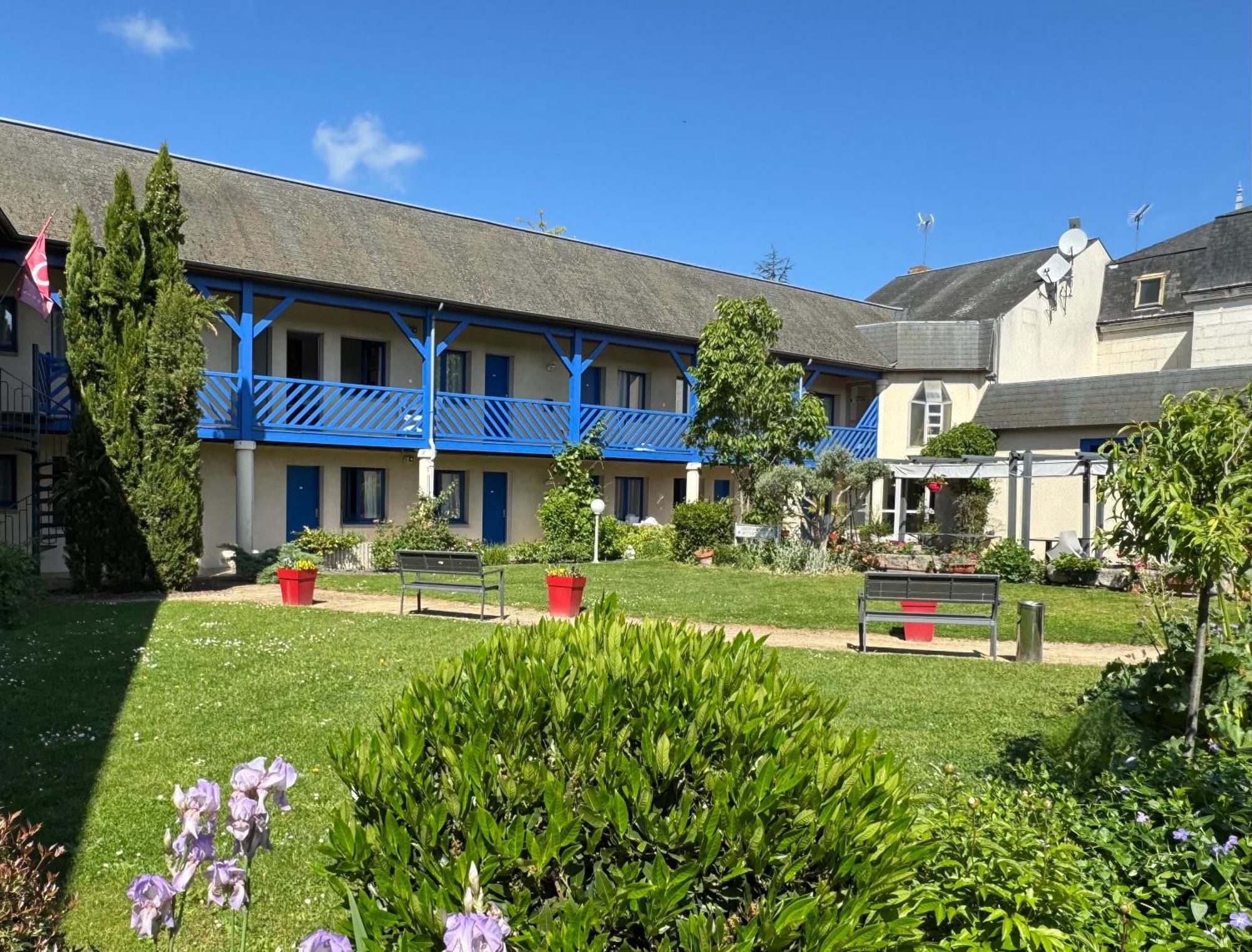 Hotel Capricorne Вандом Экстерьер фото