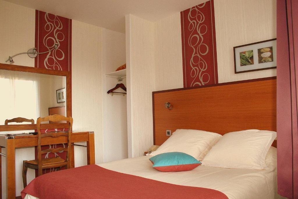 Hotel Capricorne Вандом Экстерьер фото
